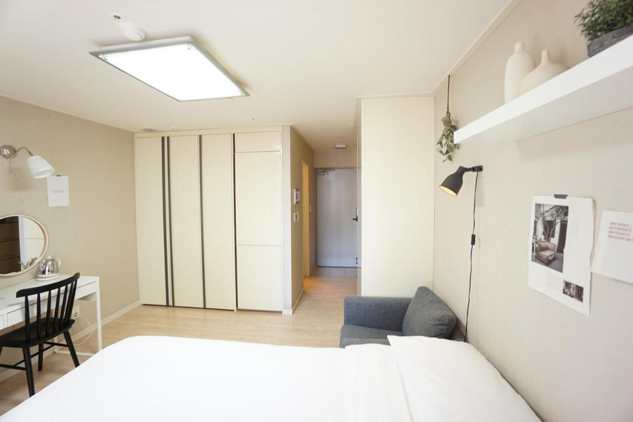 Alice Apartemen